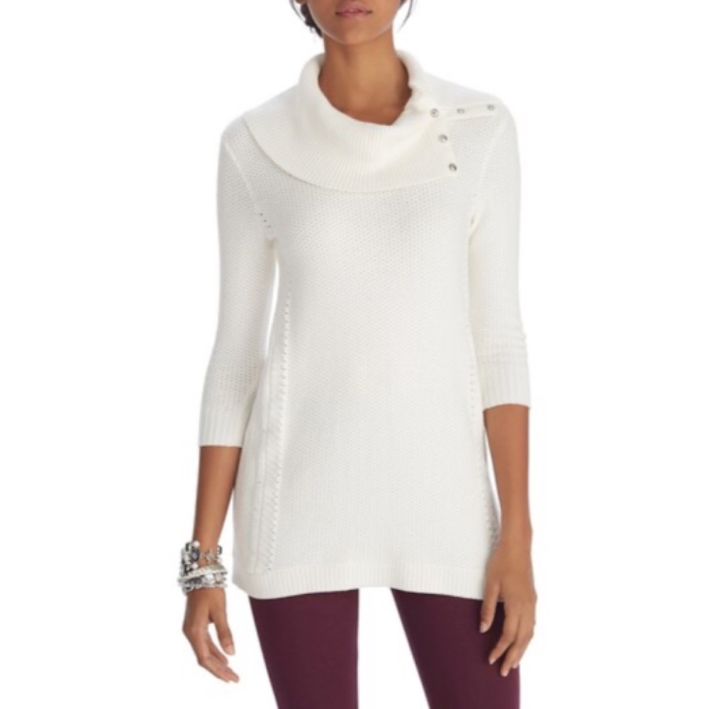 White House Black Market Cable  Knit Sweater
